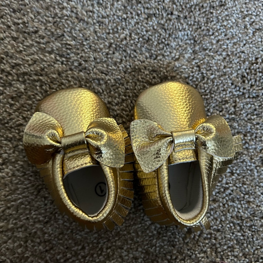 Baby girl shoes